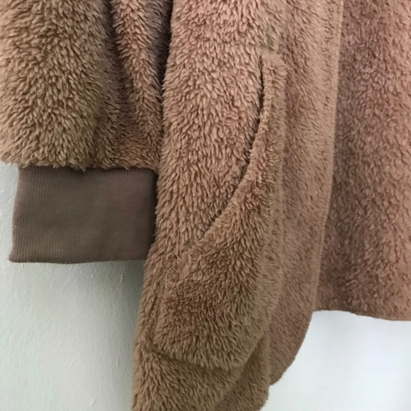 Teddy Bear Jacket - Picture 2 of 3